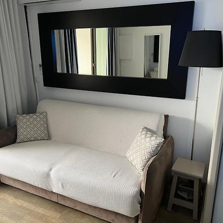 Appartement Bord De Mer Residence L'Ange Gardien Villefranche-sur-Mer Bagian luar foto